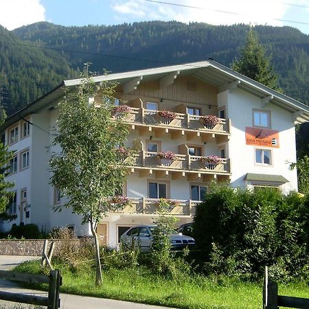 Casa Montana Hotel Niedernsill Buitenkant foto